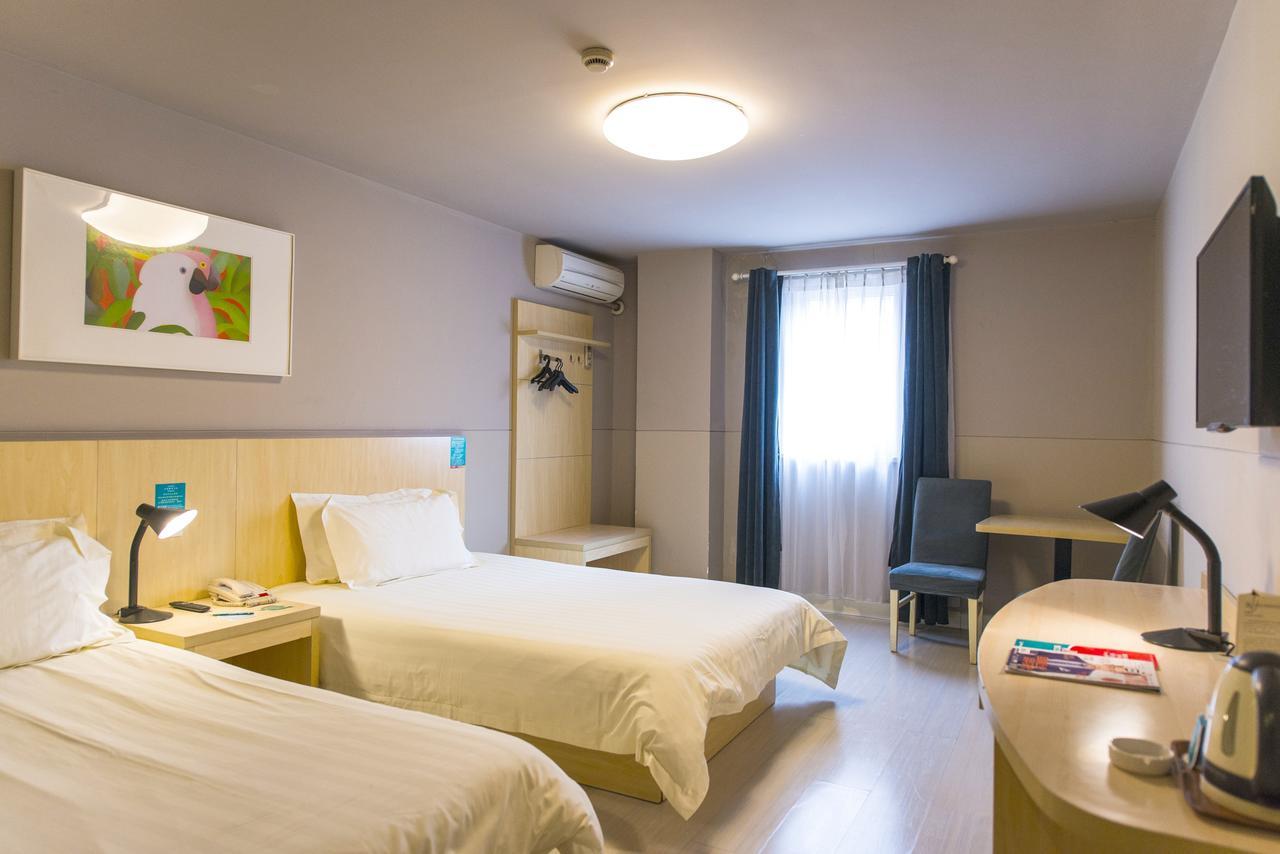 Jinjiang Inn Changchun Hongqi Street Екстер'єр фото