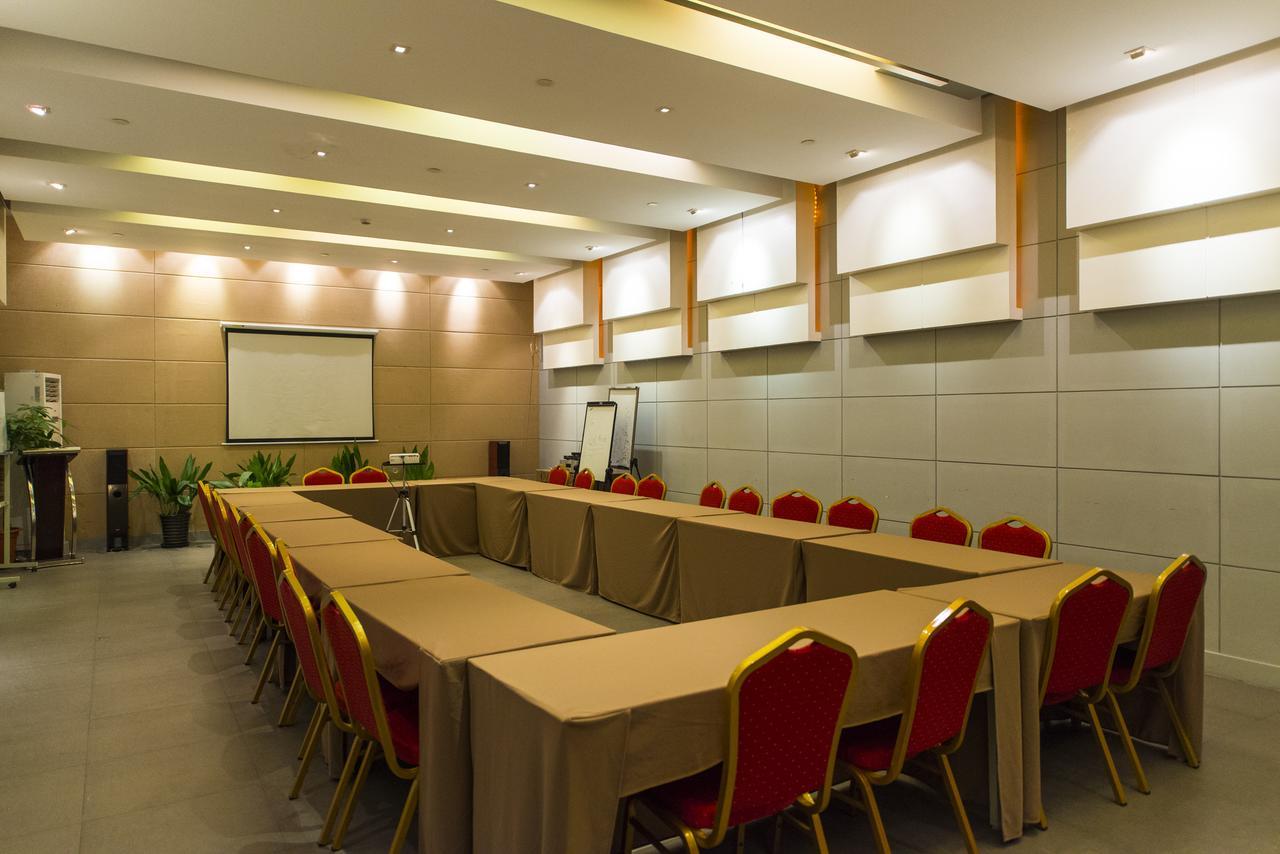 Jinjiang Inn Changchun Hongqi Street Екстер'єр фото